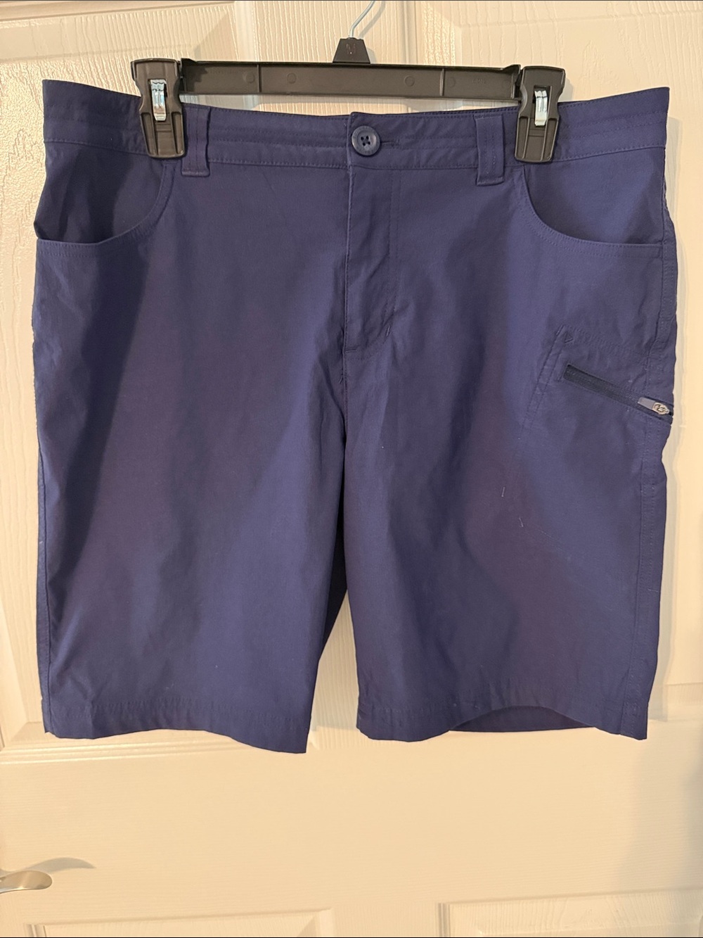 Eddie Bauer Navy Utility Cargo Shorts